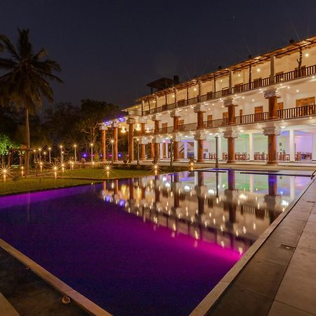 Elysia Sigiriya Hotel ดัมบูลลา ภายนอก รูปภาพ