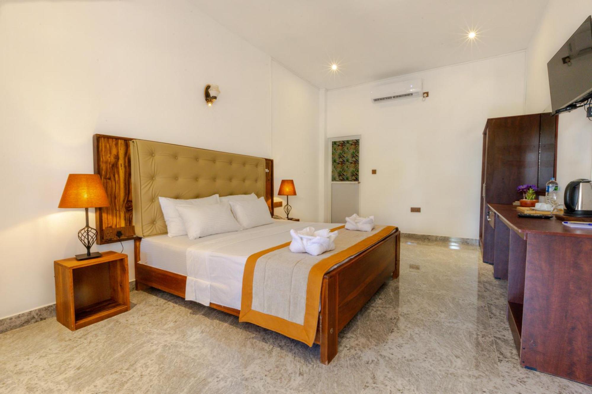 Elysia Sigiriya Hotel ดัมบูลลา ภายนอก รูปภาพ