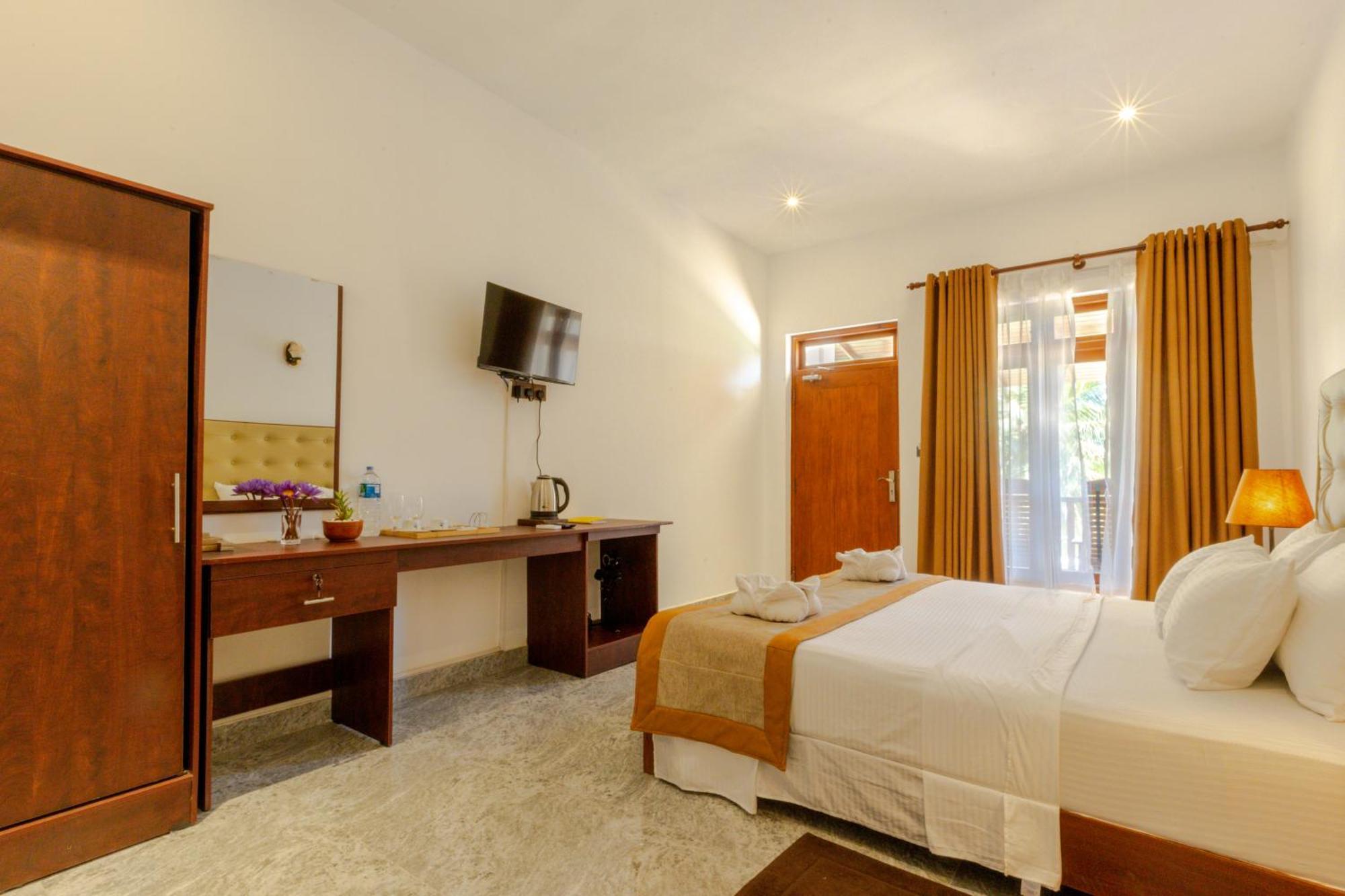 Elysia Sigiriya Hotel ดัมบูลลา ภายนอก รูปภาพ