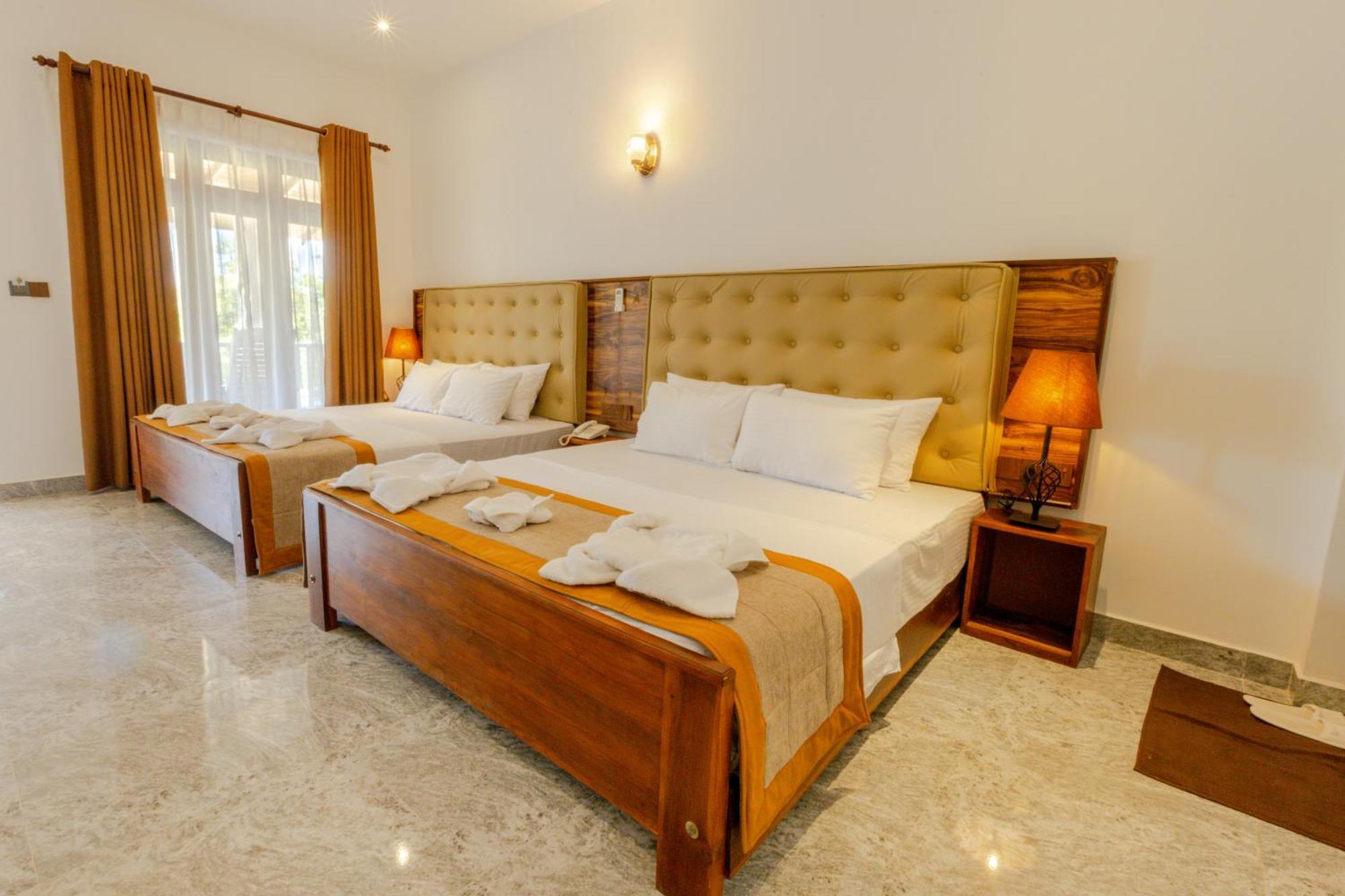 Elysia Sigiriya Hotel ดัมบูลลา ภายนอก รูปภาพ